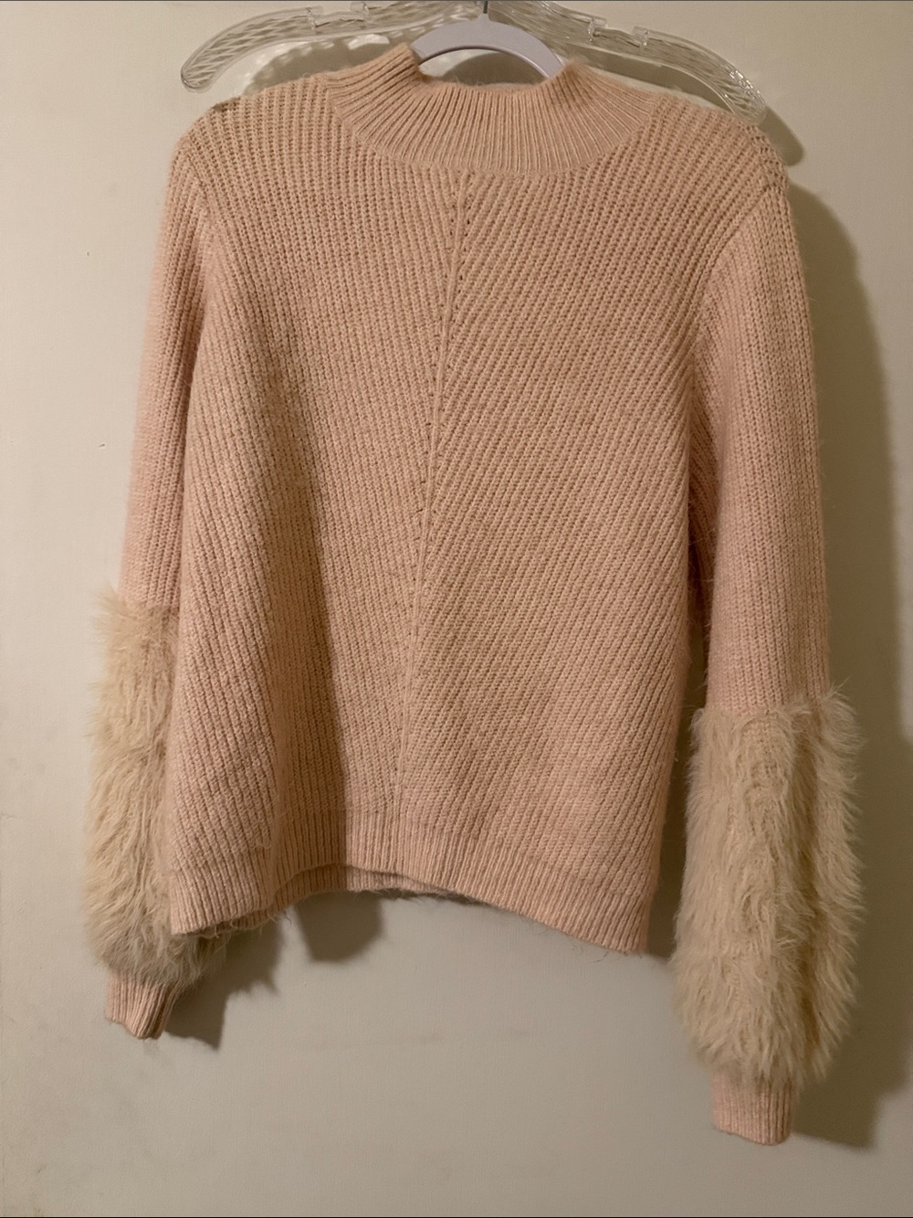 Faux-Fur Cuff Crewneck Sweater in Blush Pink